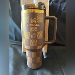 New Stanley 40oz Laser LEngravedV Brown and Gold Checkered Tumbler